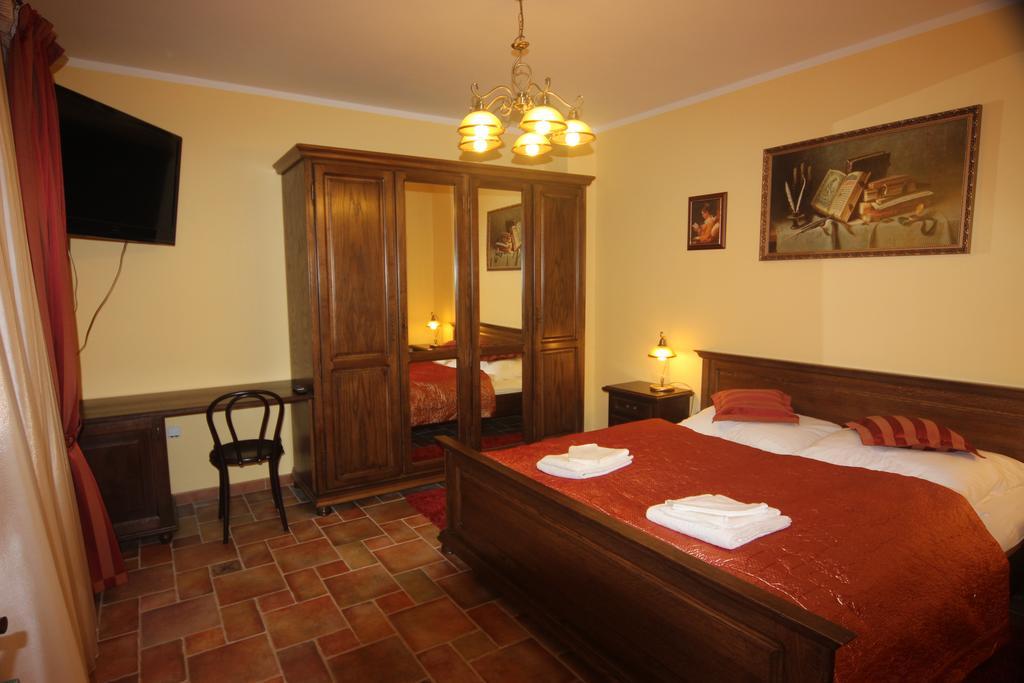 Hotel Pelikan Třeboň Стая снимка